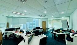 Sunshine Plaza (D7), Office #592352231